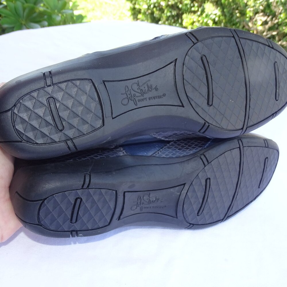 Life Stride Women's Deja Vu Ballet Flat Navy Size 10M - Picture 10 of 10